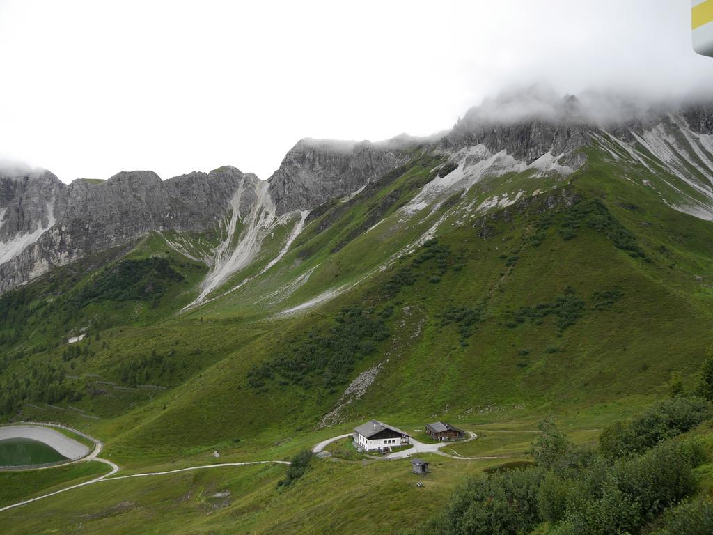 Edelweisshuette Ladurns Hotel Fleres Exterior photo